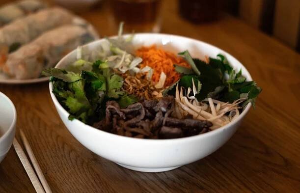 Autentické vietnamské bistro? – foodora.cz