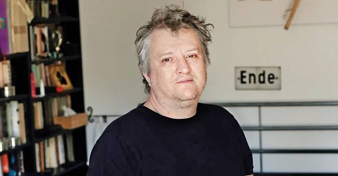 „Byl jsem zaťatý umělec.“ Z pankáče hvězdou Dejvic a reklamy na banku - Echo24.cz