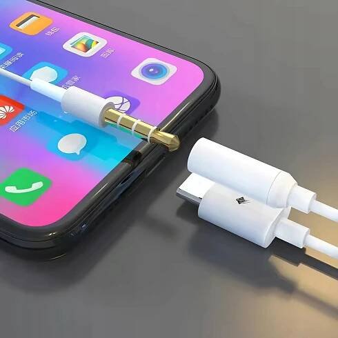 Adaptérový kabel z USB C USB-C na mini Jack 3,5 mm AUX Audio 10 cm za 63.00CZK - Allegro