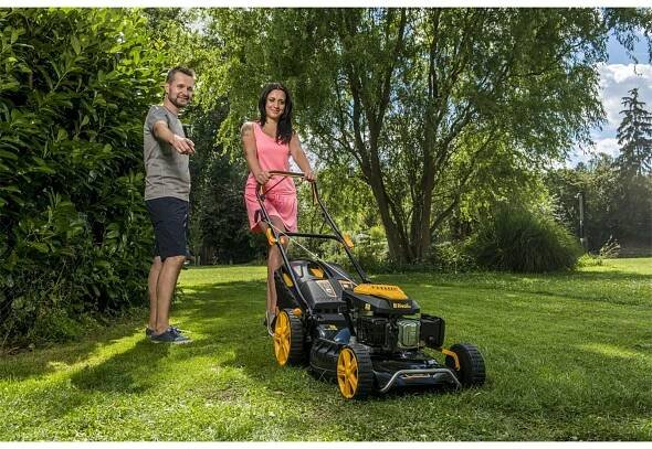 Riwall PRO RPM 5355 multifunkční travní sekačka 4 v 1 s benzinovým motorem a pojezdem | E-shop, akce, slevy, levné a kvalitní