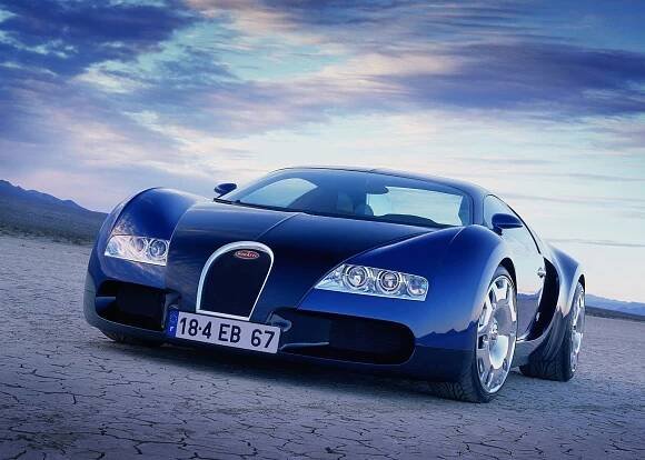 Před patnácti lety padla hranice 400 km/h. Bugatti Veyron vzniklo při jízdě vlakem