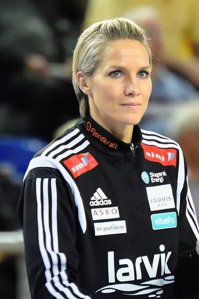 Soubor:Gro Hammerseng-Edin 20141115.jpg – Wikipedie