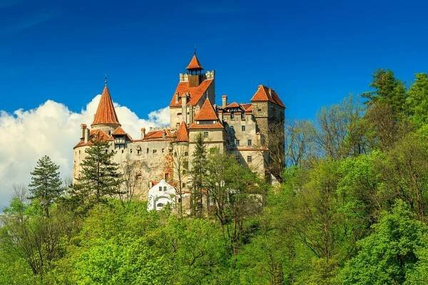 RUMUNSKO - TAJEMNÁ TRANSYLVÁNIE A MAMAIA - Rumunsko - Poznávací zájezdy | Superzajezdy.cz