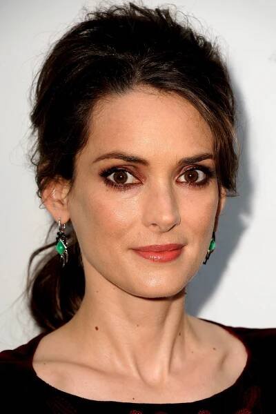 Winona Ryder isBabe Bennett