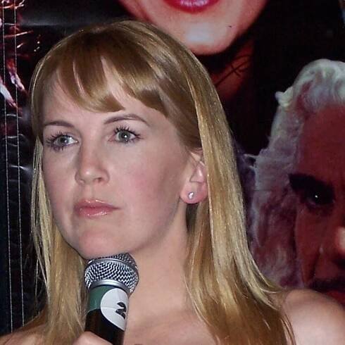 Xena a Gabriela dle všeho nebyly jen “kamarádky”. Z blonďaté Renée O ́Connor je dnes sebevědomá...