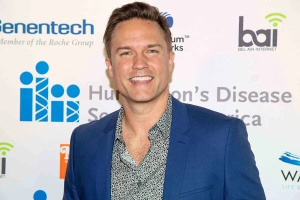 40-facts-about-scott-porter