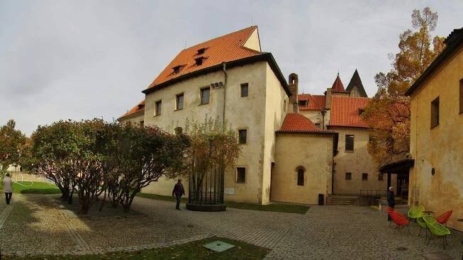 Anežský klášter v Praze – Průvodce, koncerty, akce