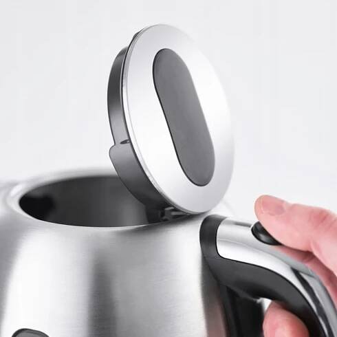 Russell Hobbs Velocity rychlovarná konvice