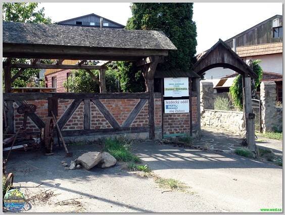 ČESKO • CZECH REPUBLIC - nezařazená zařízení • non-listed facilities