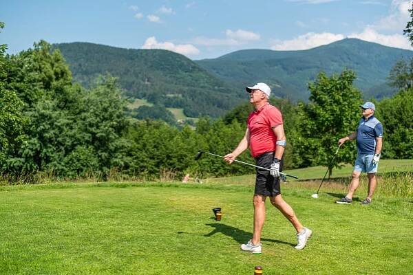 Golf & Ski Resort Ostravice - Royal Angeles Business Golf Club, s.r.o.