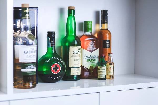 Alcohol Withdrawal Symptoms, Treatment, and Detox