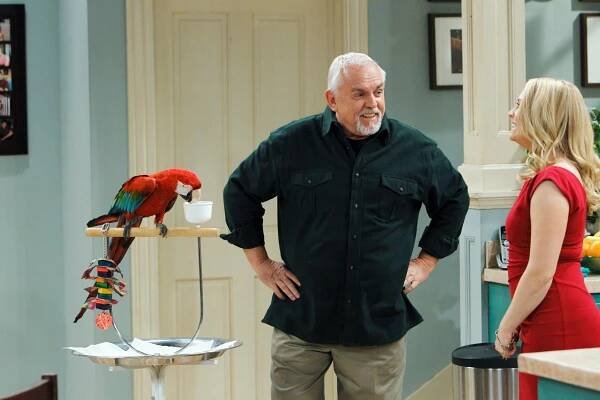 Melissa a Joey - Rozdělený dům - Z filmu - John Ratzenberger