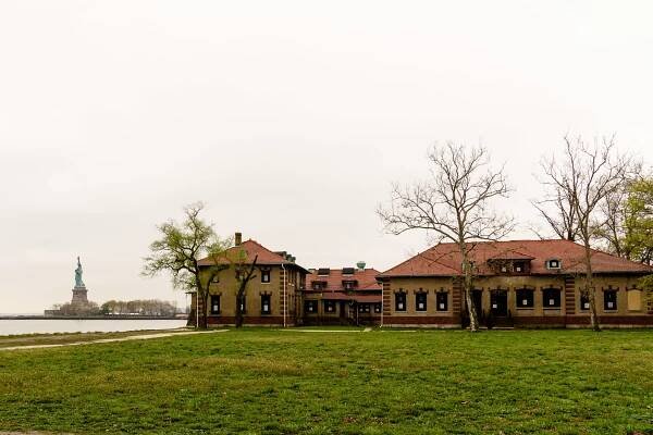 Ellis Island – joshmadison.com