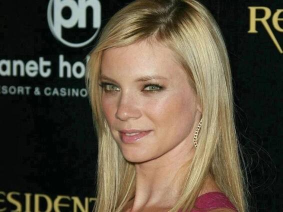 Amy Smart fotka
