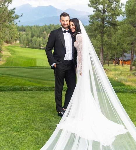 Jessica Szohr and NHL Player Brad Richardson's Wedding 