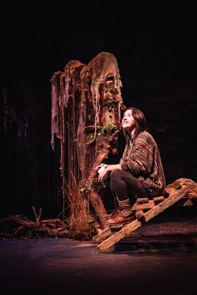 TheHare_DressRehearsal_CíanFlynn-26.jpg