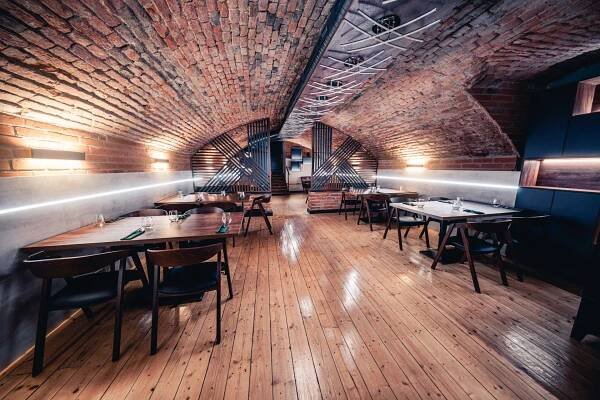 Brno - HATSU Restaurant - Vagunda