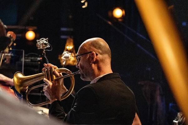 Dan Bárta & Robert Balzar Trio & Kornél Fekete-Kovács - Z filmu - Kornél Fekete-Kovács
