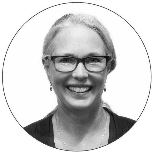 Julie Johnson Headshot DNM Architecture