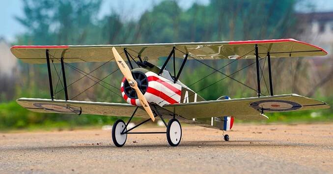 Sopwith Camel 1.2m RC Airplane Pre-Built Balsa ARF jen za 5 846 Kč ✅| Vyberte si Konstrukční modely letadel na BigHobby.cz