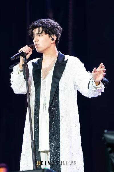 “Stranger” concert, Instanbul (May 24, 2024)