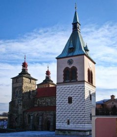 Kostel sv. Štěpána a zvonice Kouřim