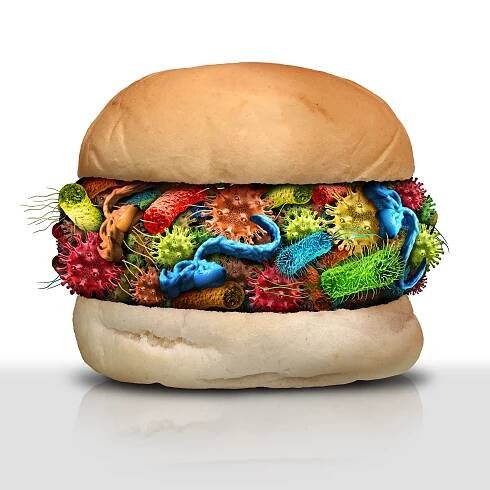 Nemoci v potravinách jako bakterie a bakterie na špatném hamburgeru a zdravotní riziko požití a konzumace kontaminovaného masa jako koncepce nutriční bezpečnosti 3D vykreslování prvků. — Stock obrázek