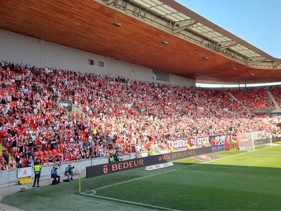 FC Hradec Králové - Médium.cz