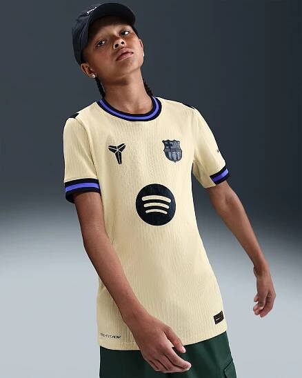 Autentický zápasový/venkovní fotbalový dres Kobe Dri-FIT ADV FC Barcelona 2025/26 pro větší děti