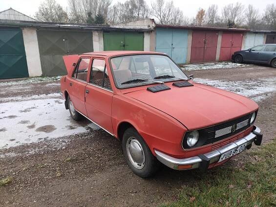 Prodej Škoda 120 120L Užovka manuál, veterán, benzín, rok 1978, barva tmavě červená - Portál řidiče