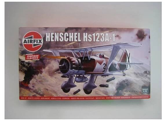 Henschel - svet-aut.cz