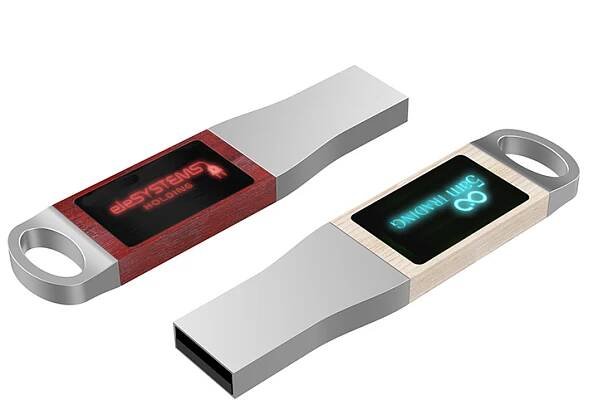 Mini USB flash disk 2.0/3.0 s LED logem, kov a dřevo | Société s.r.o.