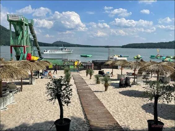 Chatová osada Jachta u Máchova jezera, Staré Splavy