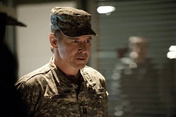 Falling Skies - The Price of Greatness - Z filmu - Will Patton