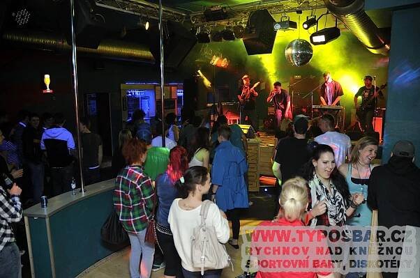 MUSIC CLUB TYPOS 10.5.2013 - WILD RAP NIGHT