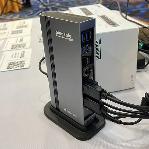 Plugable Launches Quad-Monitor Thunderbolt 4 Dock
