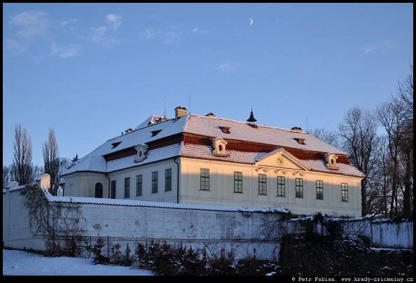 Hrady, tvrze, zámky a zříceniny – Fotografie z roku 2021 – 16.část / hrady-zriceniny.cz
