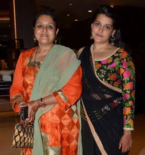 Supriya Pathak children daughter Sanah Kapoor | Celebrity family wiki
