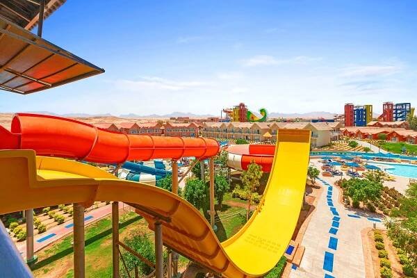 Bazén v ubytování Neverland City Hurghada - Pickalbatros nebo v jeho okolí