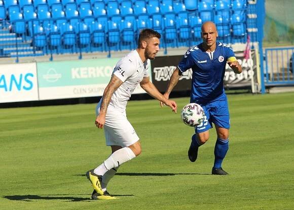 Slovácko v přípravě dál vítězí. Výhru v Senici trefil Navrátil