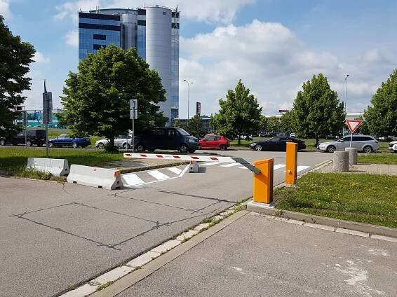 Závory – STÁTNÍ NÁRODNÍ ARCHIV | PROFI PARKING spol. s r.o.