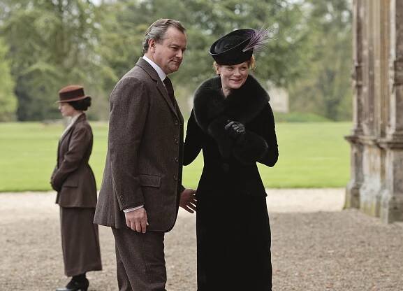 Panství Downton - Epizoda 2 - Z filmu - Hugh Bonneville, Samantha Bond