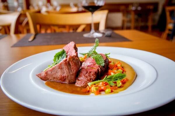 Restaurace Lovecká Chata | Hluboká nad Vltavou