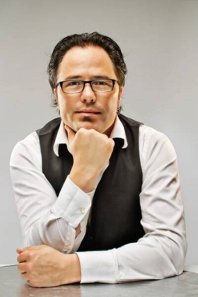 John David Howard - • Photography / Living Portraits