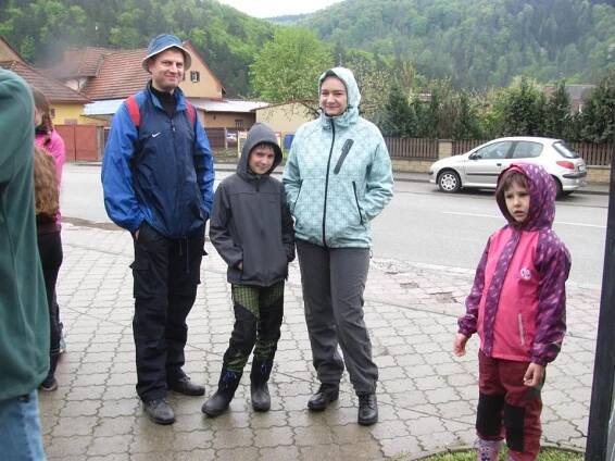 Čištění obce - Oficiální stránka obce Dolní Loučky