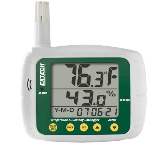 Data logger with LCD numeric display