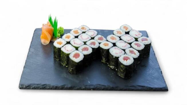WOK & SUSHI (OC Plaza) | Wolt | Doručení | Plzeň