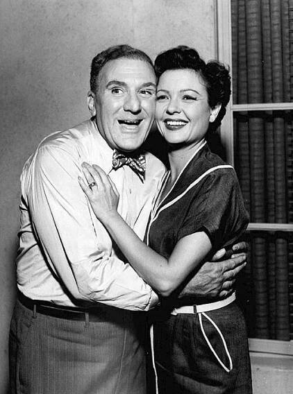 Marjorie Reynolds - Wikipedia