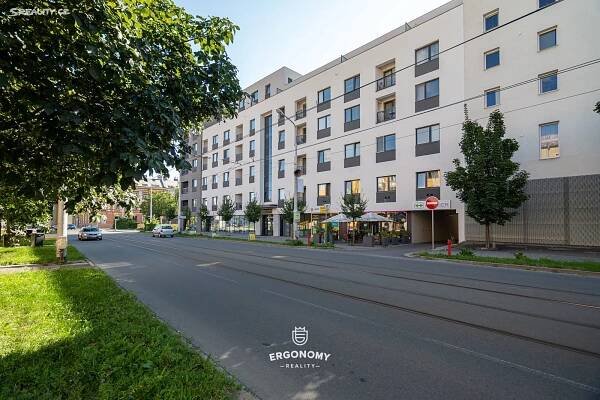Prodej bytů 1+kk, Tramvajová linka 4 | Mapio.cz