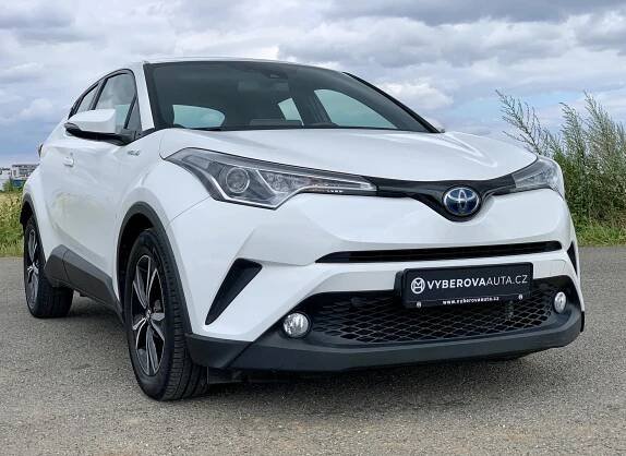 Toyota C-HR 1.8 Hybrid 72 kW/Automat/11.2018/2x Alu kola - Výběrová auta